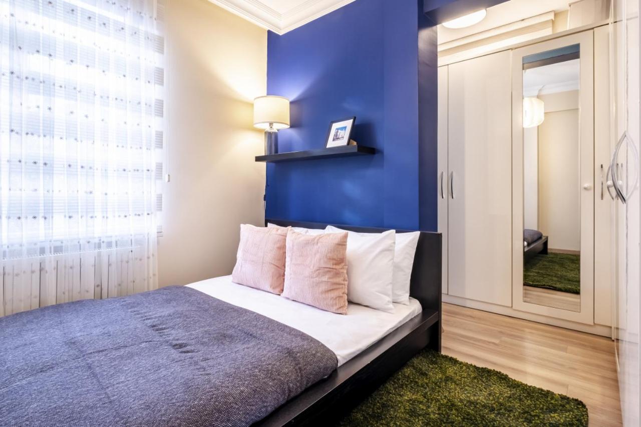 Captivating Flat With Balcony Near Besiktas Pier Apartment Istanbul Ngoại thất bức ảnh